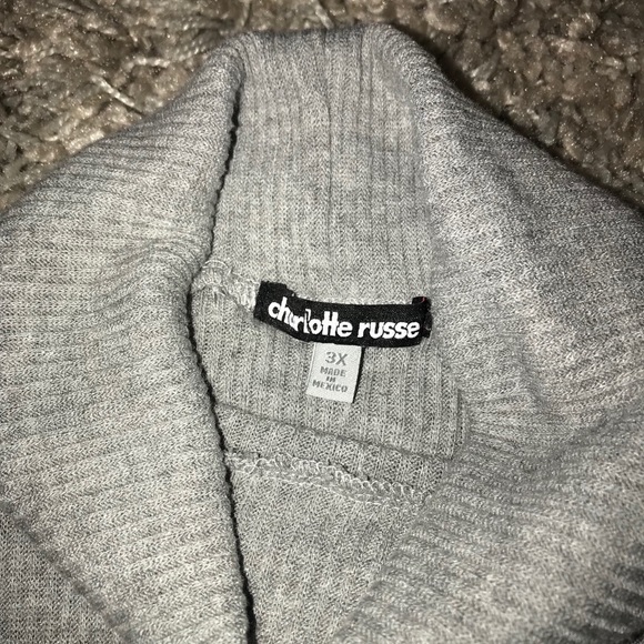 Charlotte Russe Turtleneck - Picture 3 of 4